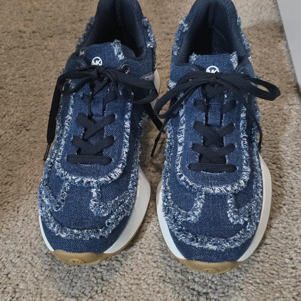 Michael Kors Ari Trainer Frayed Denim Sneakers - Picture 3 of 11